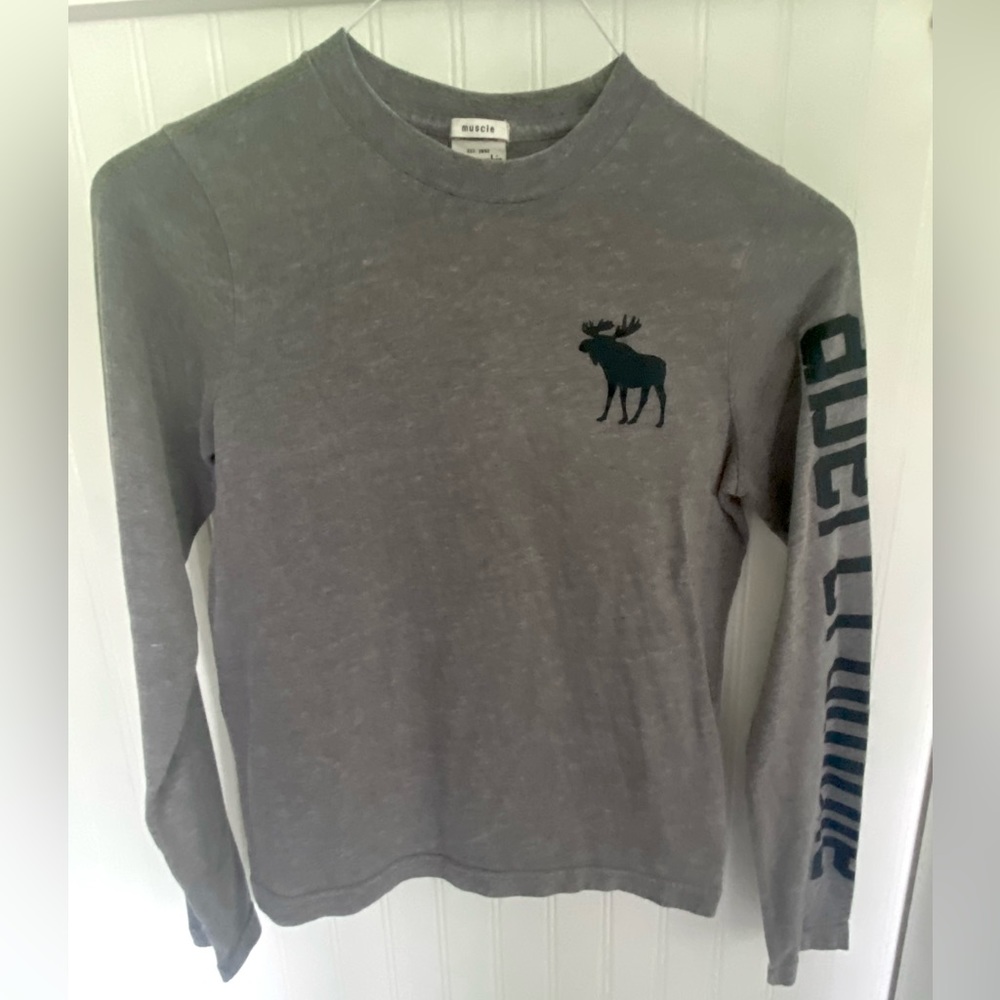 Abercrombie Kids Boys Large Muscle Fit Gray Long Sleeve T-Shirt